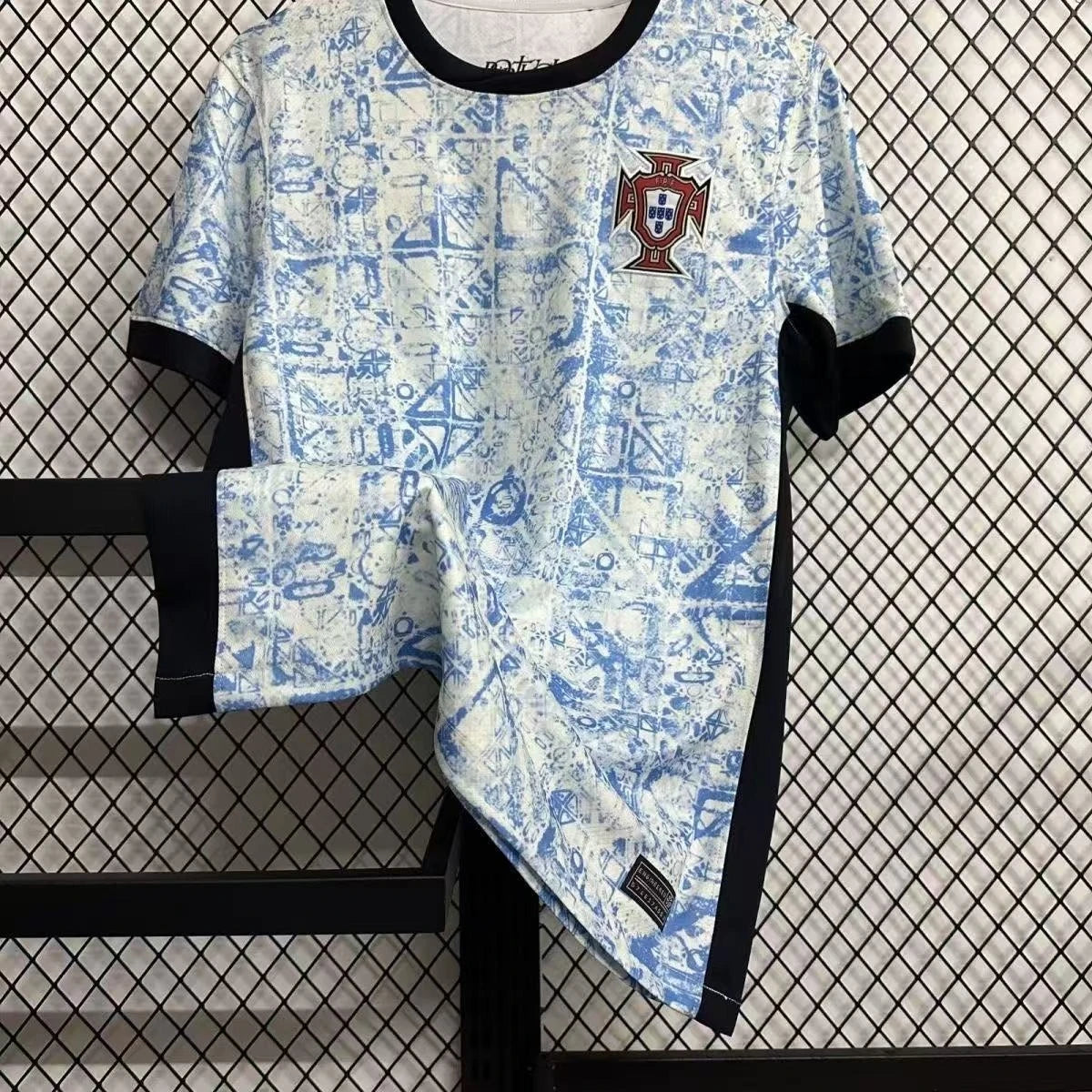 Portugal Retro-Auswärtstrikot für Herren