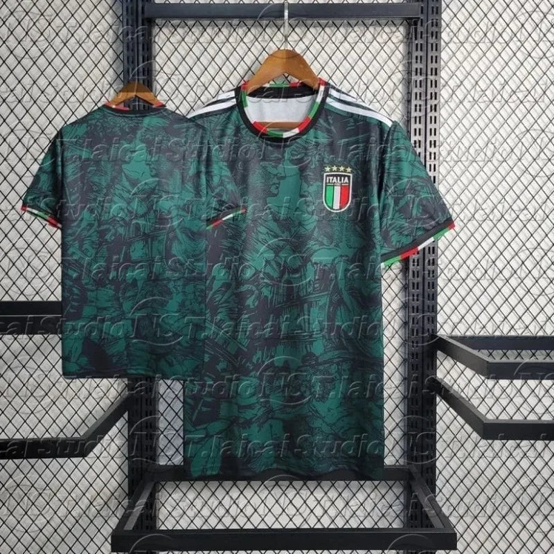 Italienisches Sondereditionstrikot der Nationalmannschaft